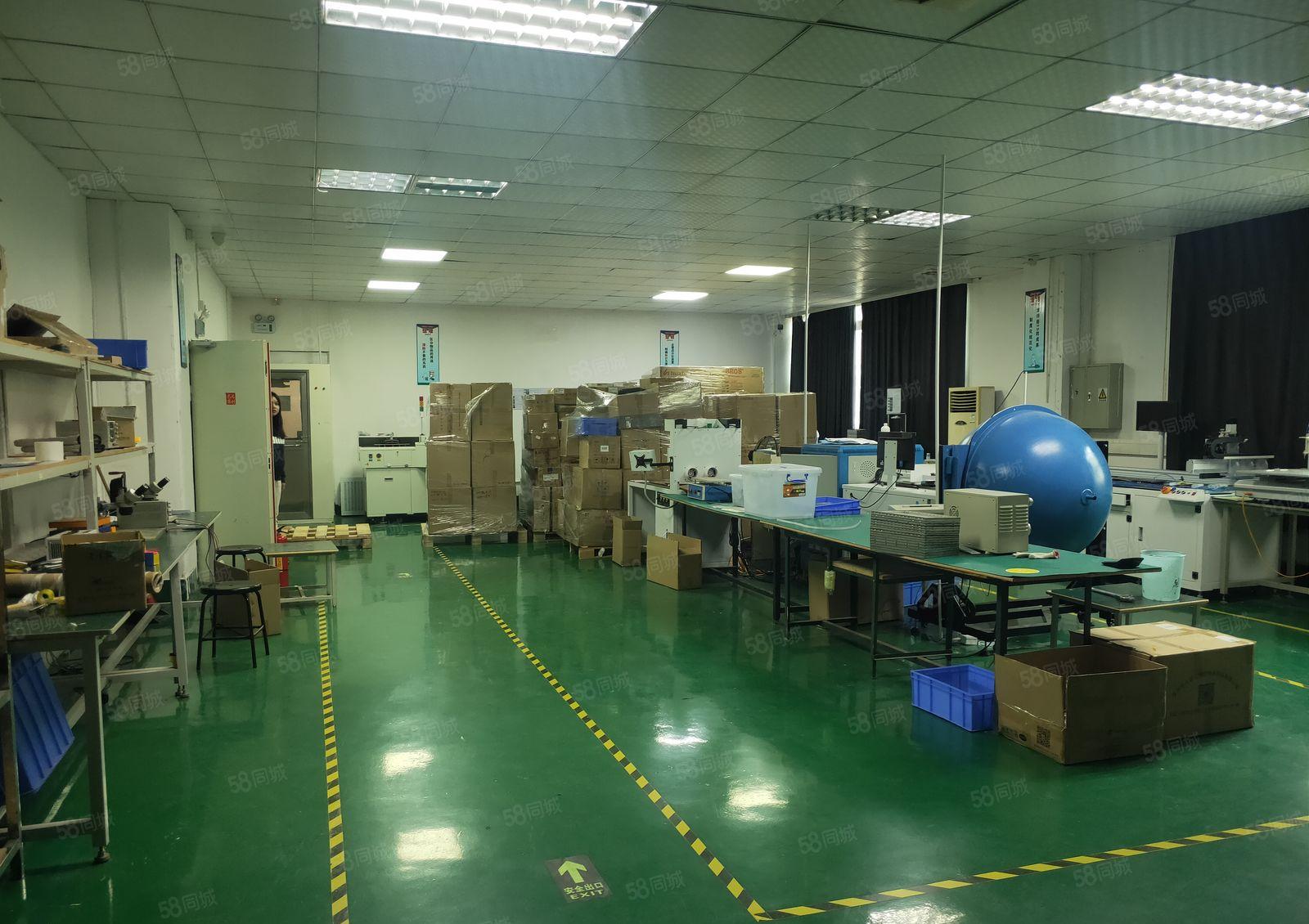 松岗谭头工业园区独门独院楼上2000平方厂房出租带精装修