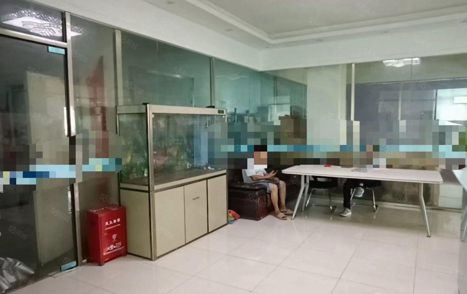 松岗高速路口原房东一楼1500平带行车精装修，厂房出租