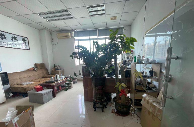 西乡固戍，原房东直租，单层面积1200平厂房出租，使用率高