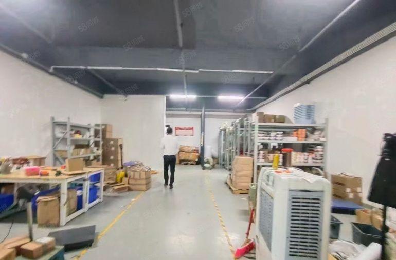 福永地铁站A出口楼上260平带装修低价厂房仓库出租无转让费