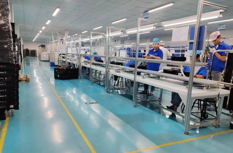 石岩乐华 整层出租可分割 上屋地铁口 精装修厂房