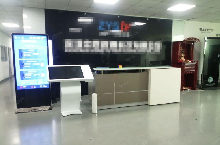 松岗街道碧头地铁站附近三层楼原房东红本独院厂房753平方出租