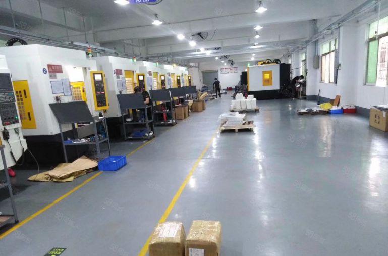 石岩汽车站新出一楼800平方厂房出租