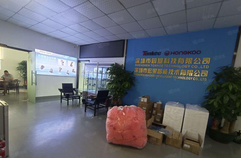 西乡桃源居地铁口新出楼上1000平精装修厂房出租无转让费可分