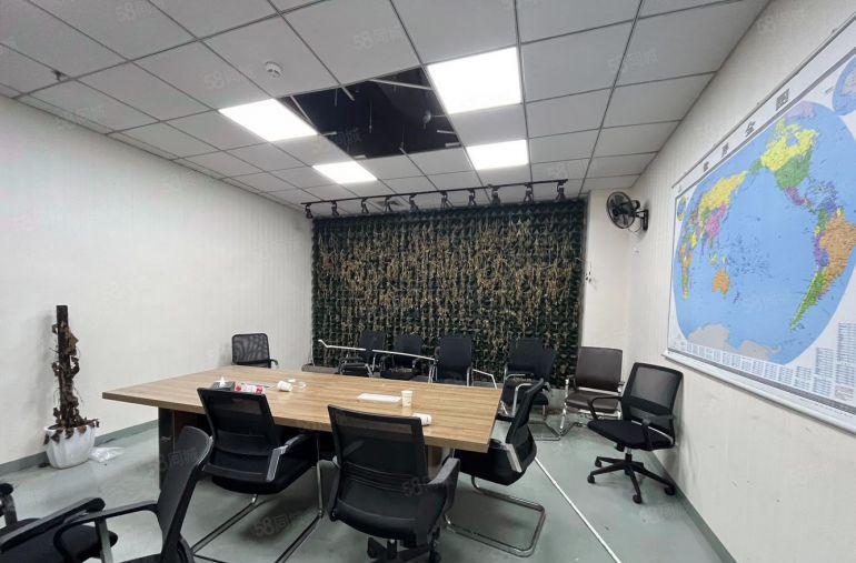 西乡厂房1000平精装办公室仓库出租地铁口实际面积出租原房东