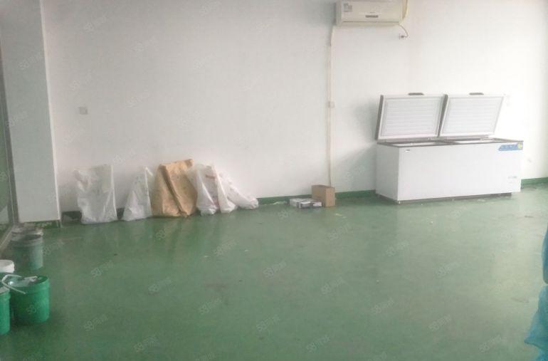 西乡九围，簕竹角400平带装修厂房仓库出租