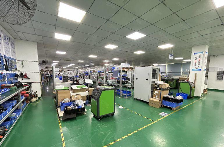 深圳福永新和工业厂房出租2000平 1000平起可分租地铁口