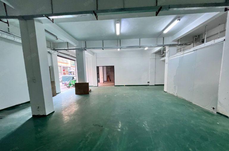 宝安福永沿江高速口附近楼上200平精装修厂房仓库出租大小分租