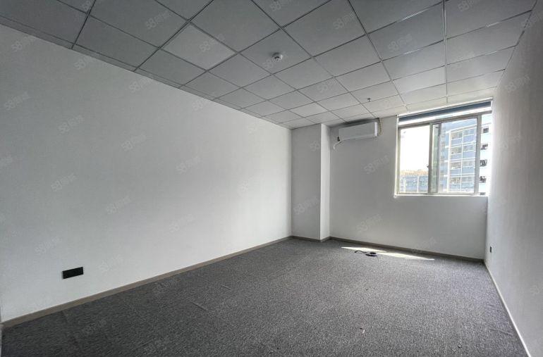 沙井后亭地铁口村委厂房楼上680平可分租带装修厂房低价可分租