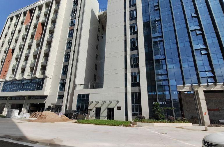 企石上截原房东独院8000平厂房低价出租可分租