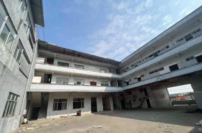 新空出独院11元，大路边！合同期长适合五金注塑等行业