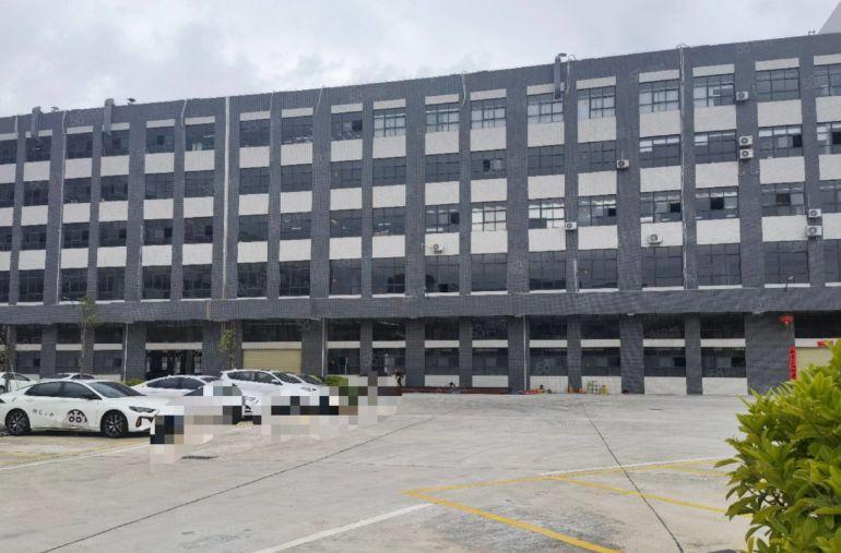 小金口金源工业区楼上现成装修1000平办公室厂房低价出租