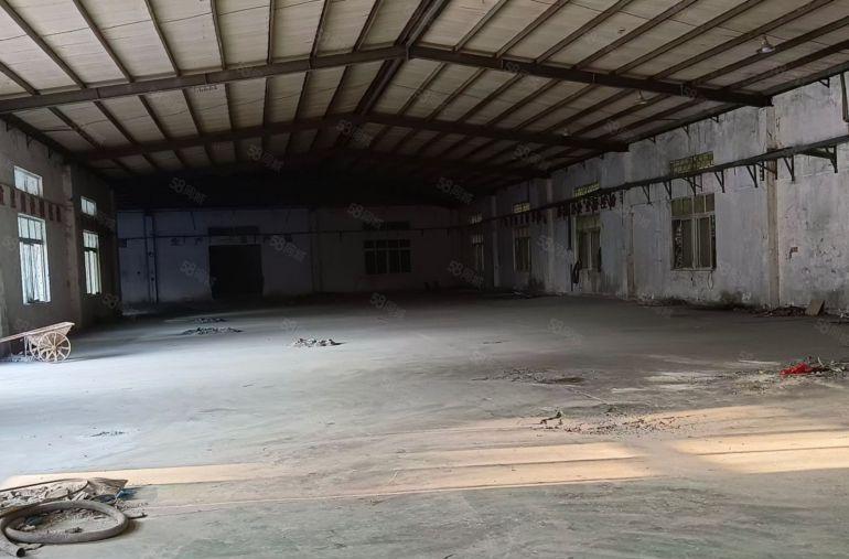 马安镇原房东独院砖墙到顶单一层3300平厂房出租，空地大