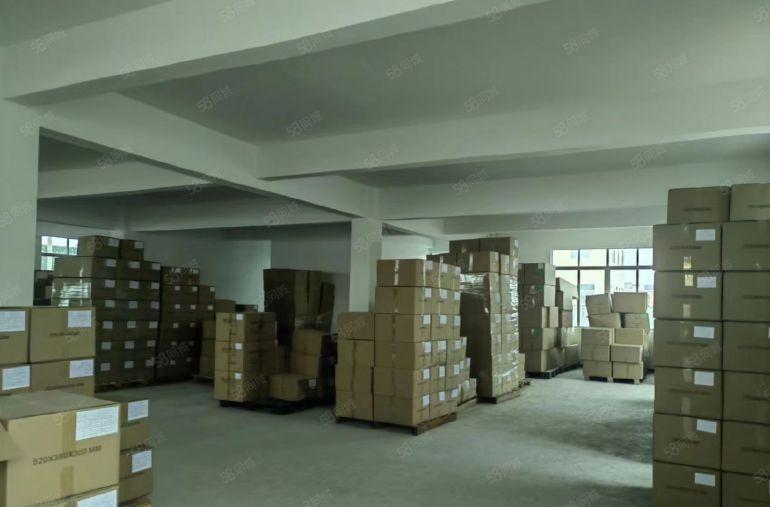 小金口中心位置低价出租滴水4.5米国道边上适合各行业