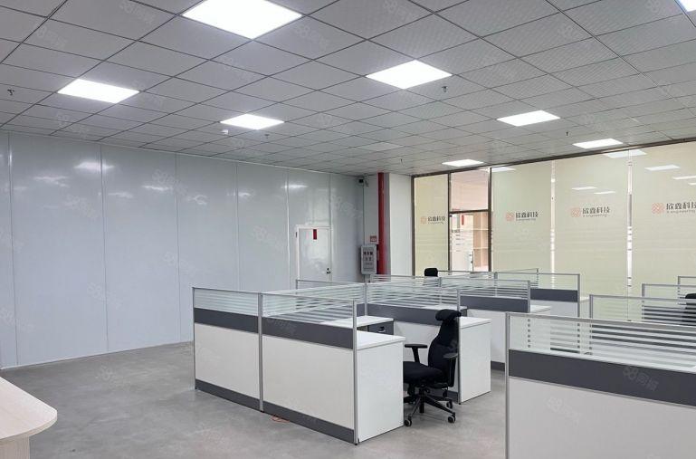 惠阳秋长临深工业园新出原房东一千平厂房低价出租现成装修！！！