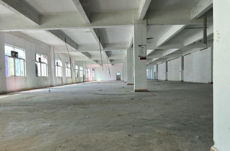 新圩南坑工业区新出楼上整层面积1000平厂房出租原房东无公摊