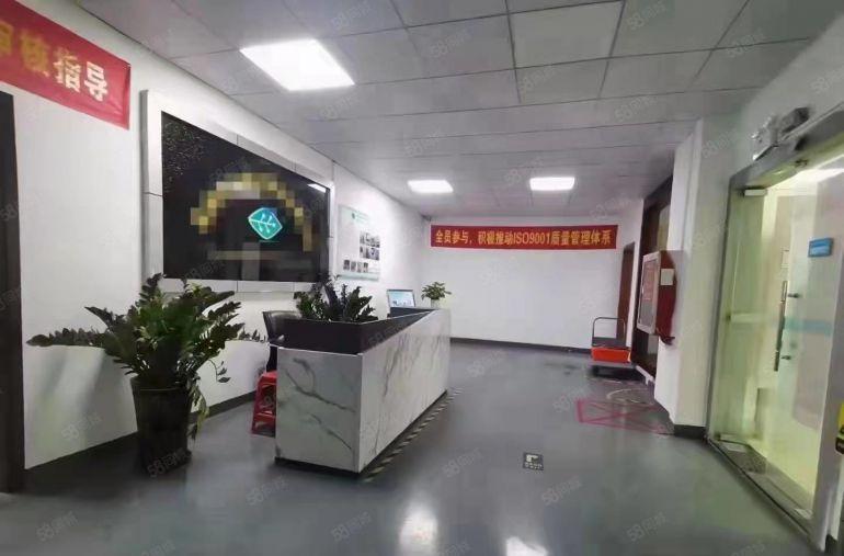 大亚湾发展商直租二楼厂房1500平方低价出租带精装修地坪漆