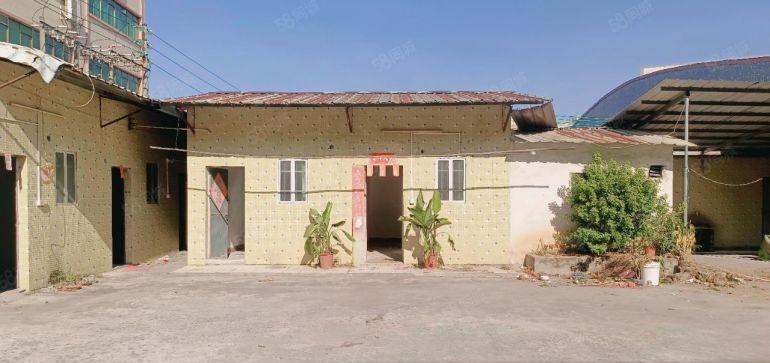 独门独院带空地钢构厂房出租 2000平方 现成办公室 主道边