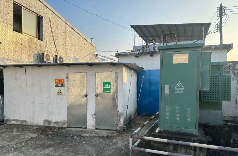 1800平方砖墙到顶单一层独院