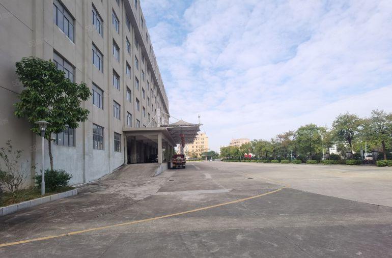 博罗园洲高速路口原房东独栋钢结构滴水十米12000平厂房出租