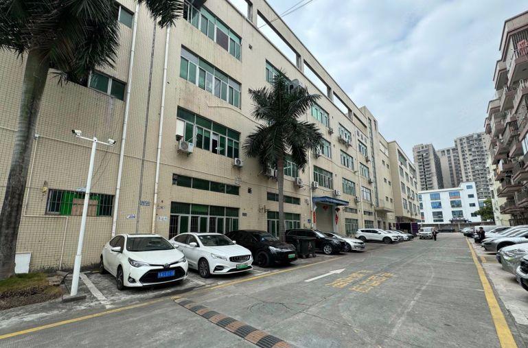 观澜高新区200平起分厂房出租 原房东厂房一楼1000平