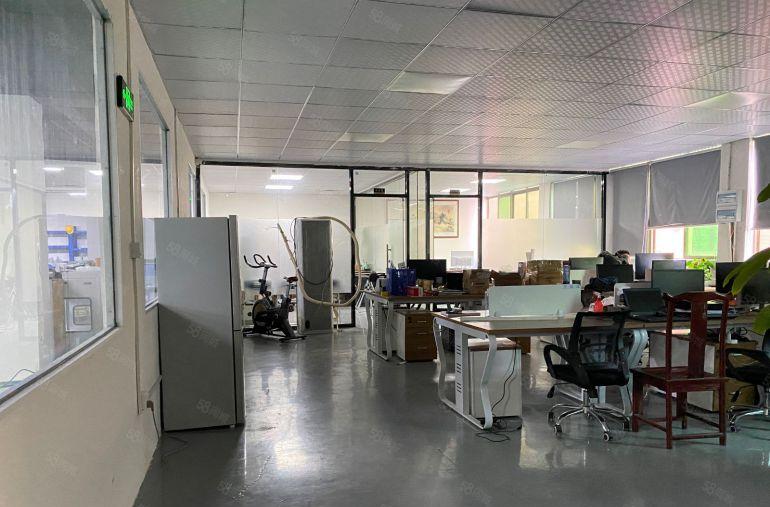 观澜轻轨站附近800平方精装修原房东红本厂房出租 水电齐全