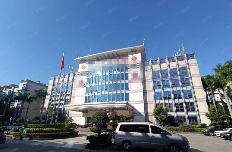 300平起租，大浪原房东工业区厂房出租2000平方现成办公室