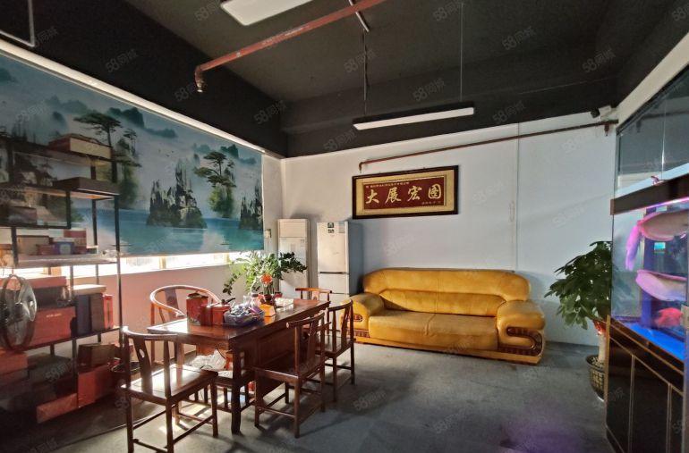 龙华油松文创园厂房出租现空出楼上300平办公室出租