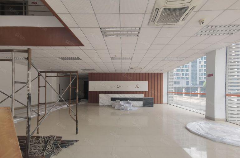 观澜梅观高速口原房东独院红本钢构12000平，1000平起租