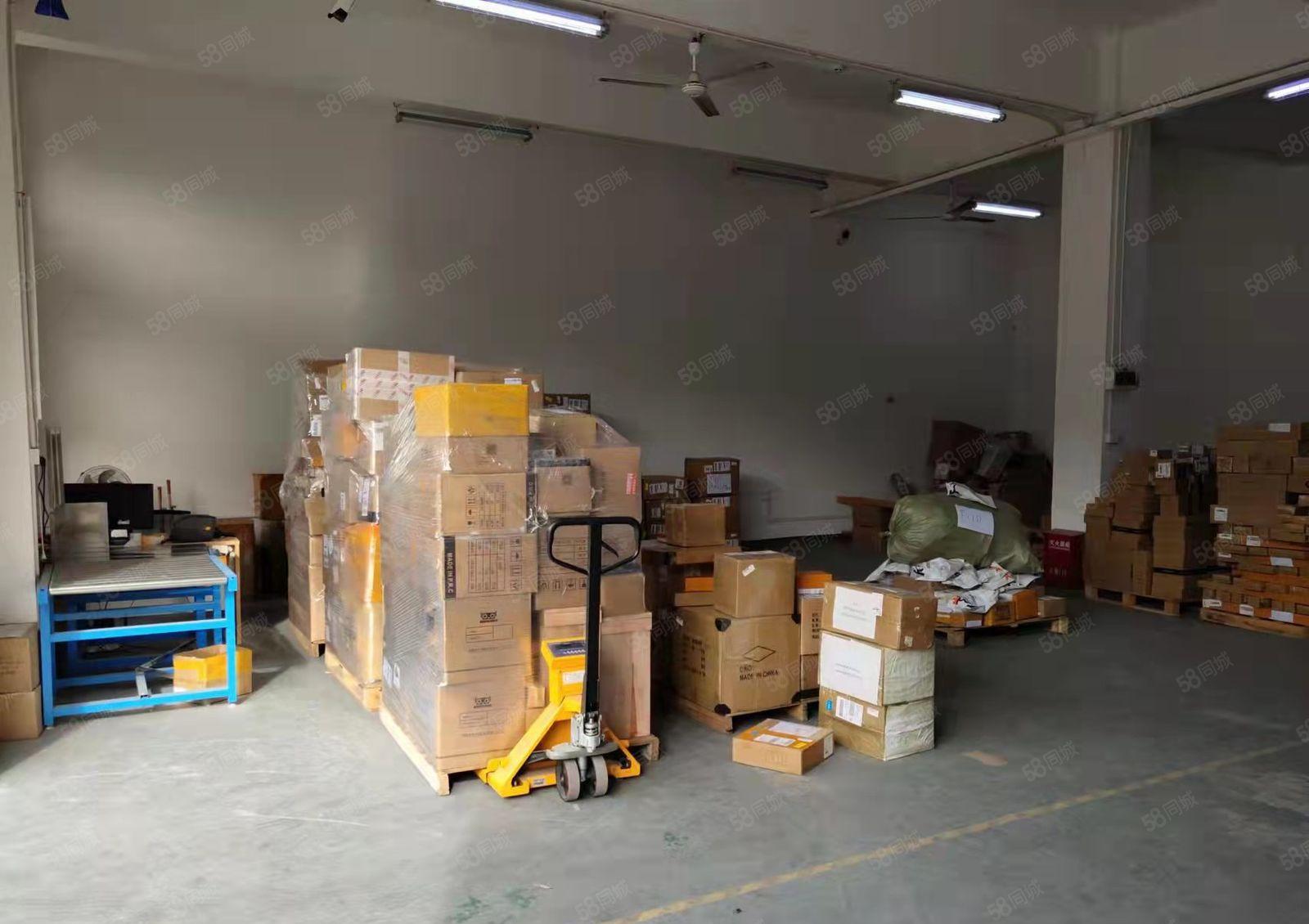 龙华清湖地铁站新出一楼450平方厂房出租