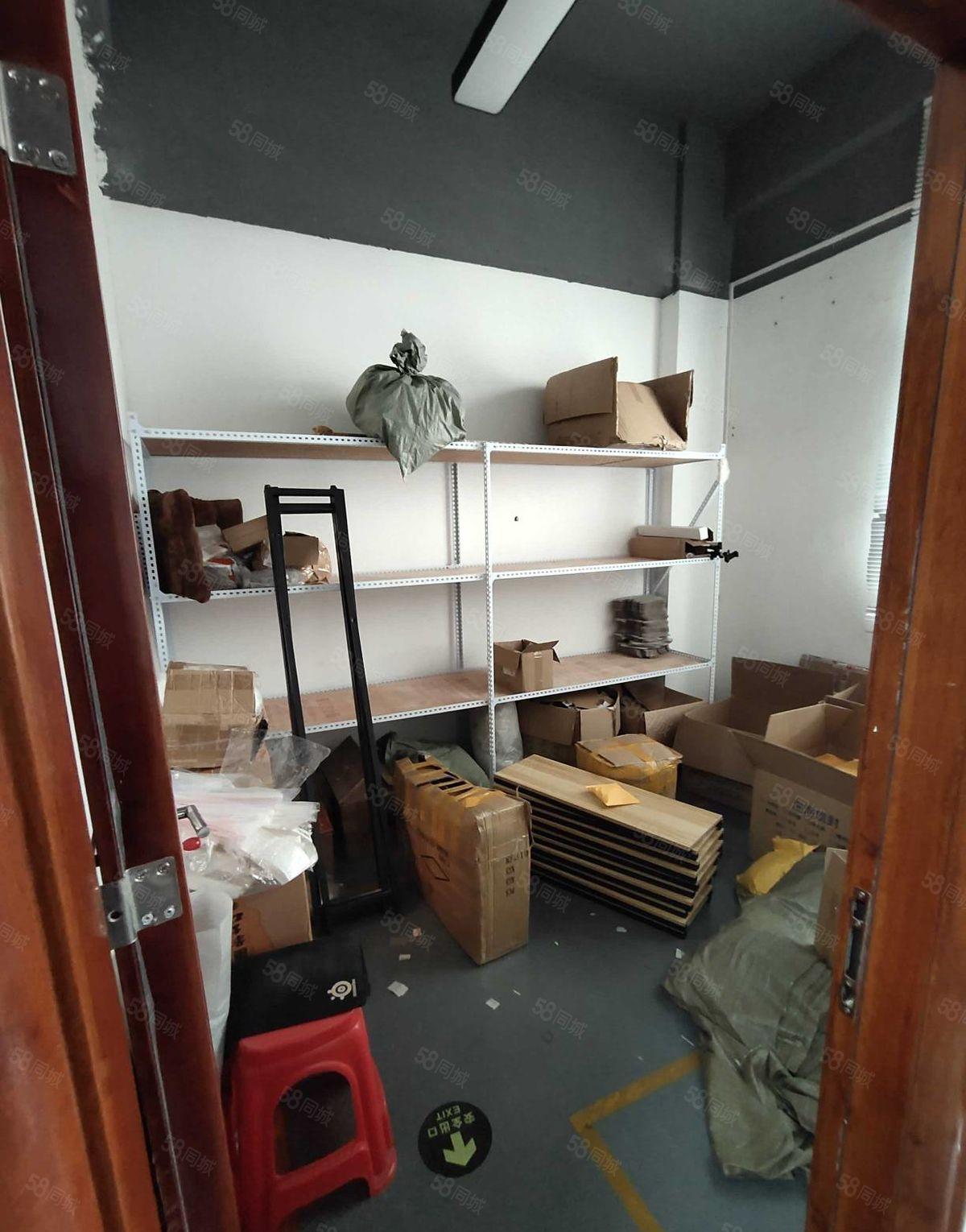 民治上芬地铁站新出楼上精装修办公室出租106平方水电齐全