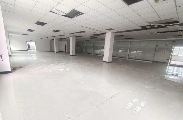 500平起分租，油松天汇大厦附近整层1800平精装修厂房出租