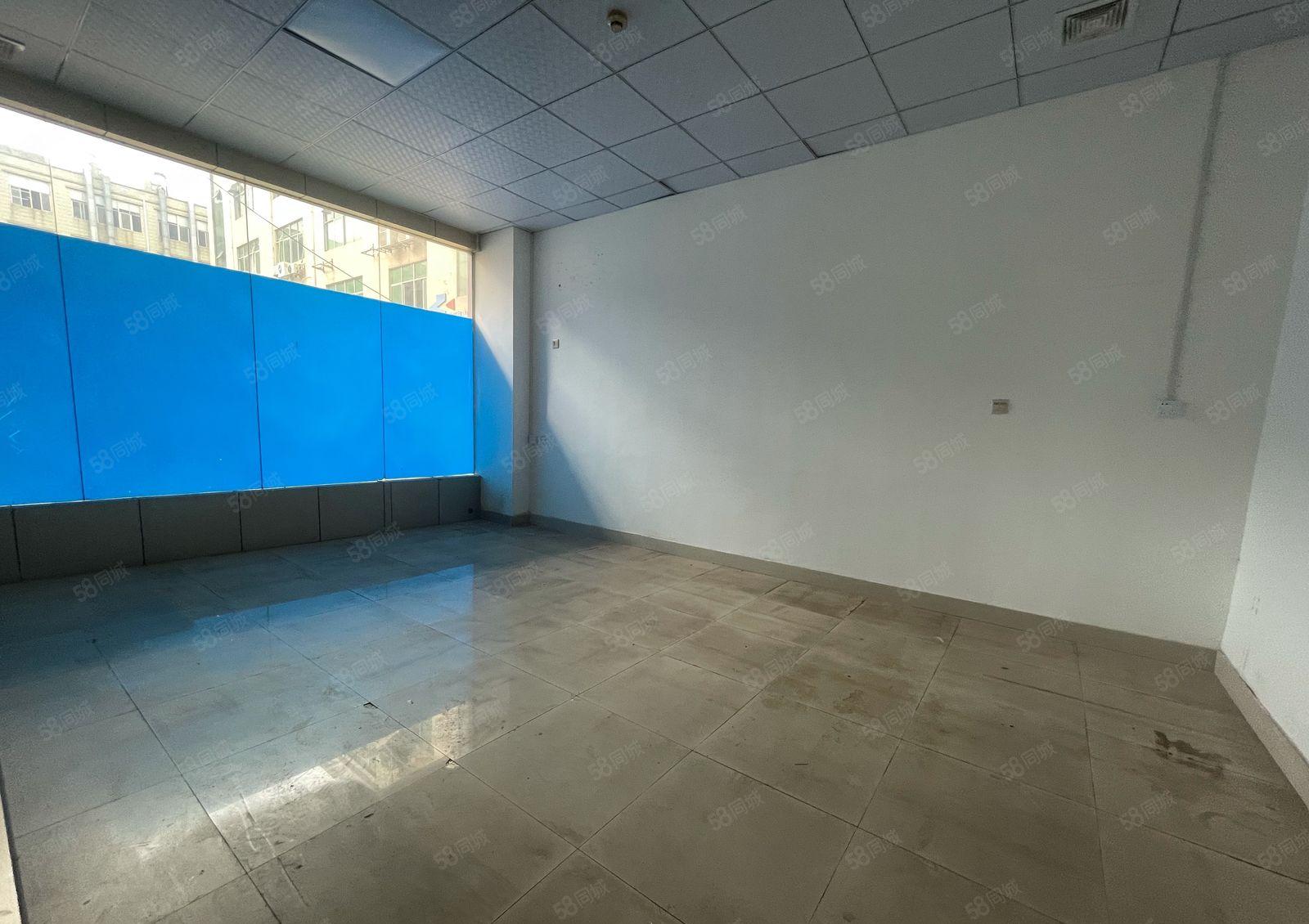 龙华观澜福民一楼500平园区形象好主干道大车随意调头厂房出房