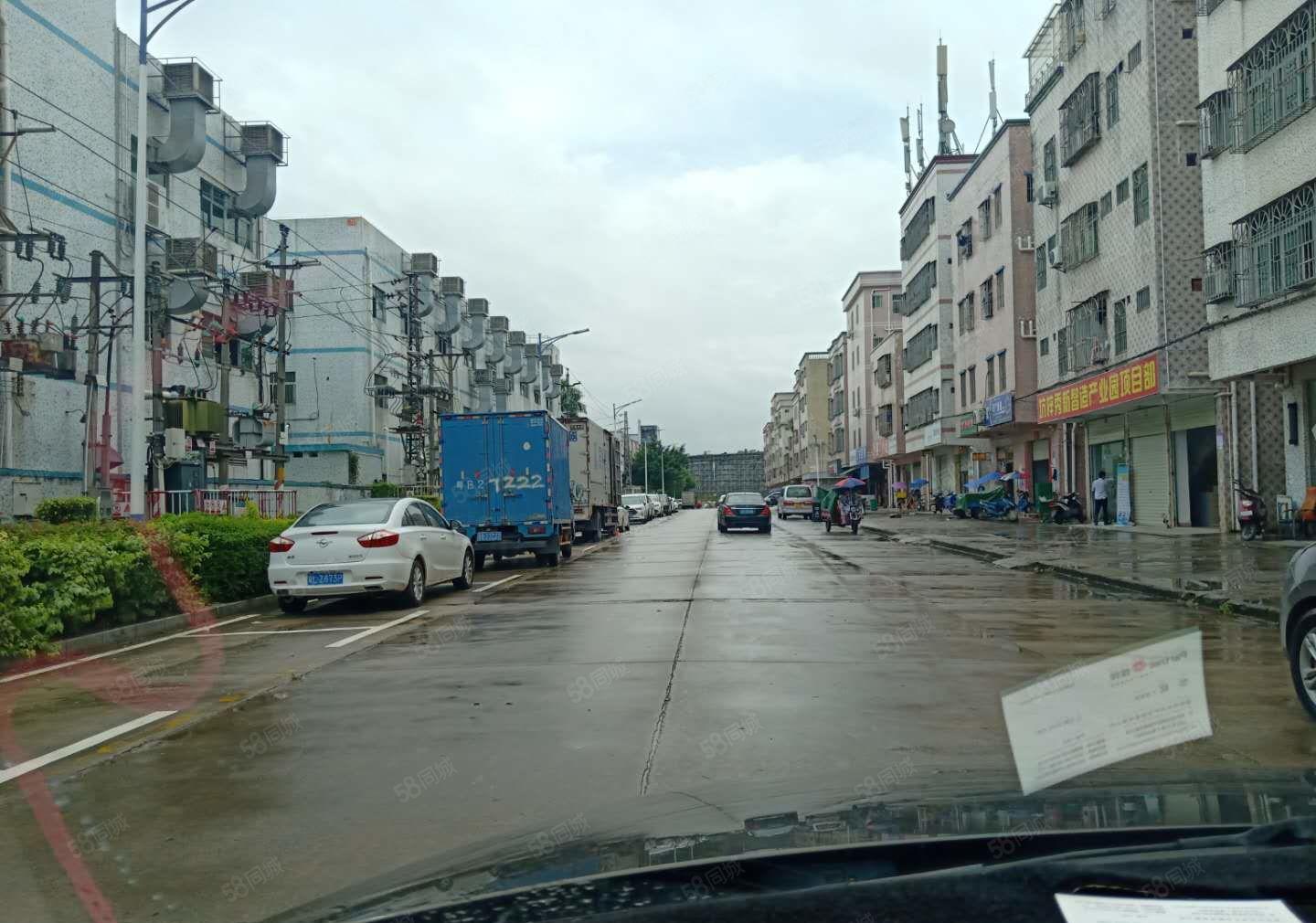 龙华大浪精装修二楼850平厂房出租红本厂房可办环评一房东