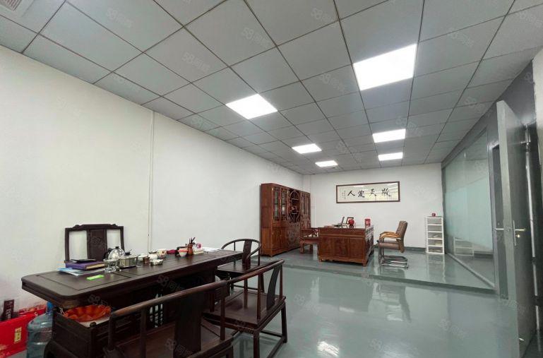 观澜新田原房东工业园1500平精装修办公室仓库厂房出租可分租