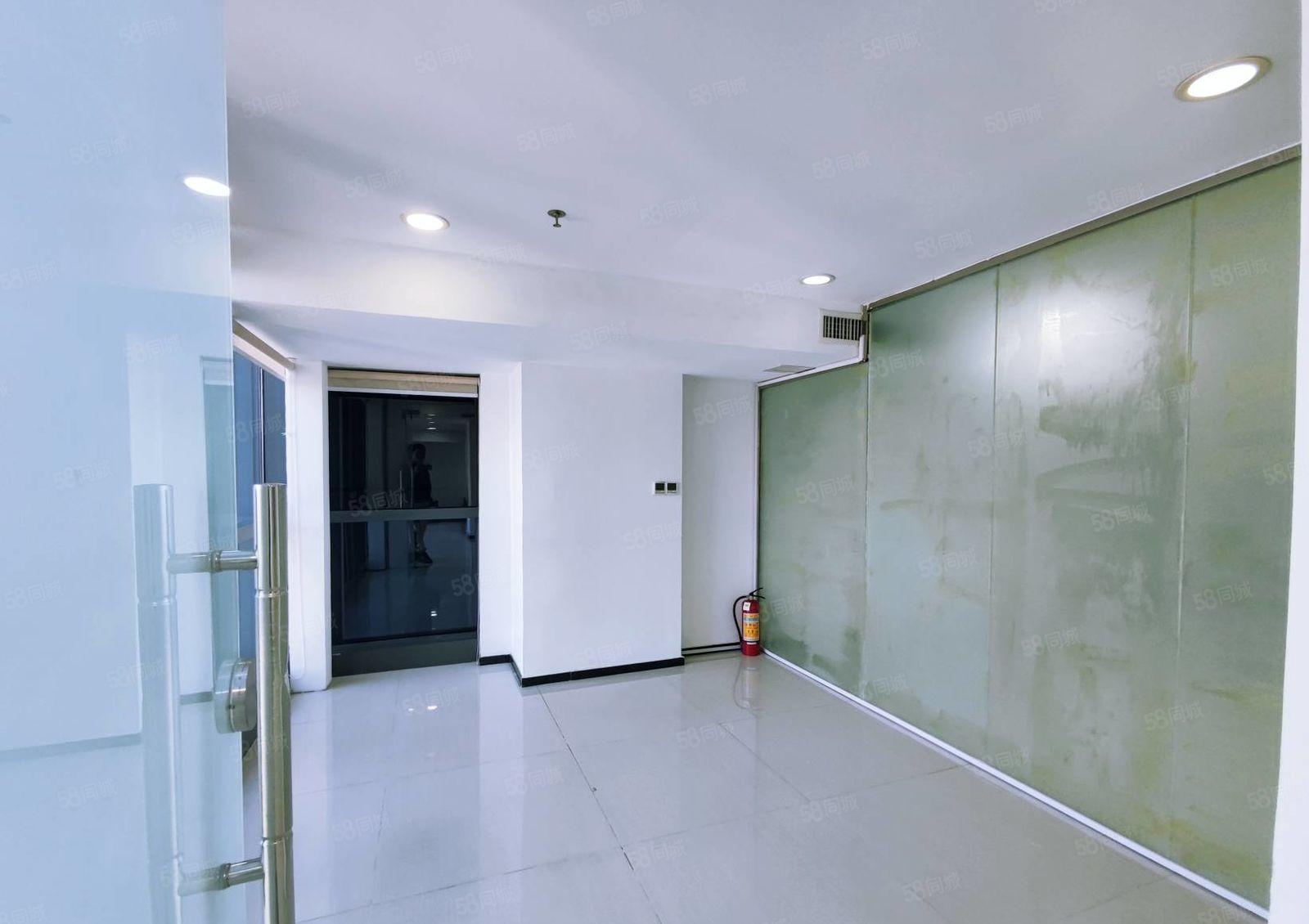 龙华清湖北地铁站0距离450平550平精装办公26元