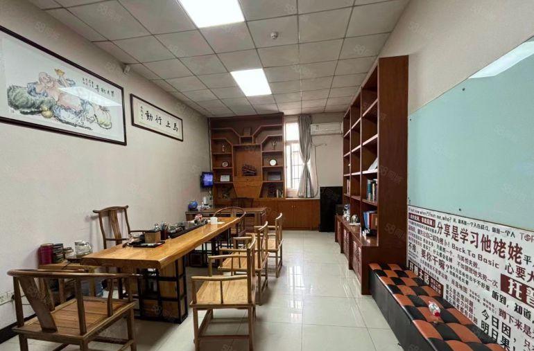 龙胜地铁站旁整层豪华装修办公室出租