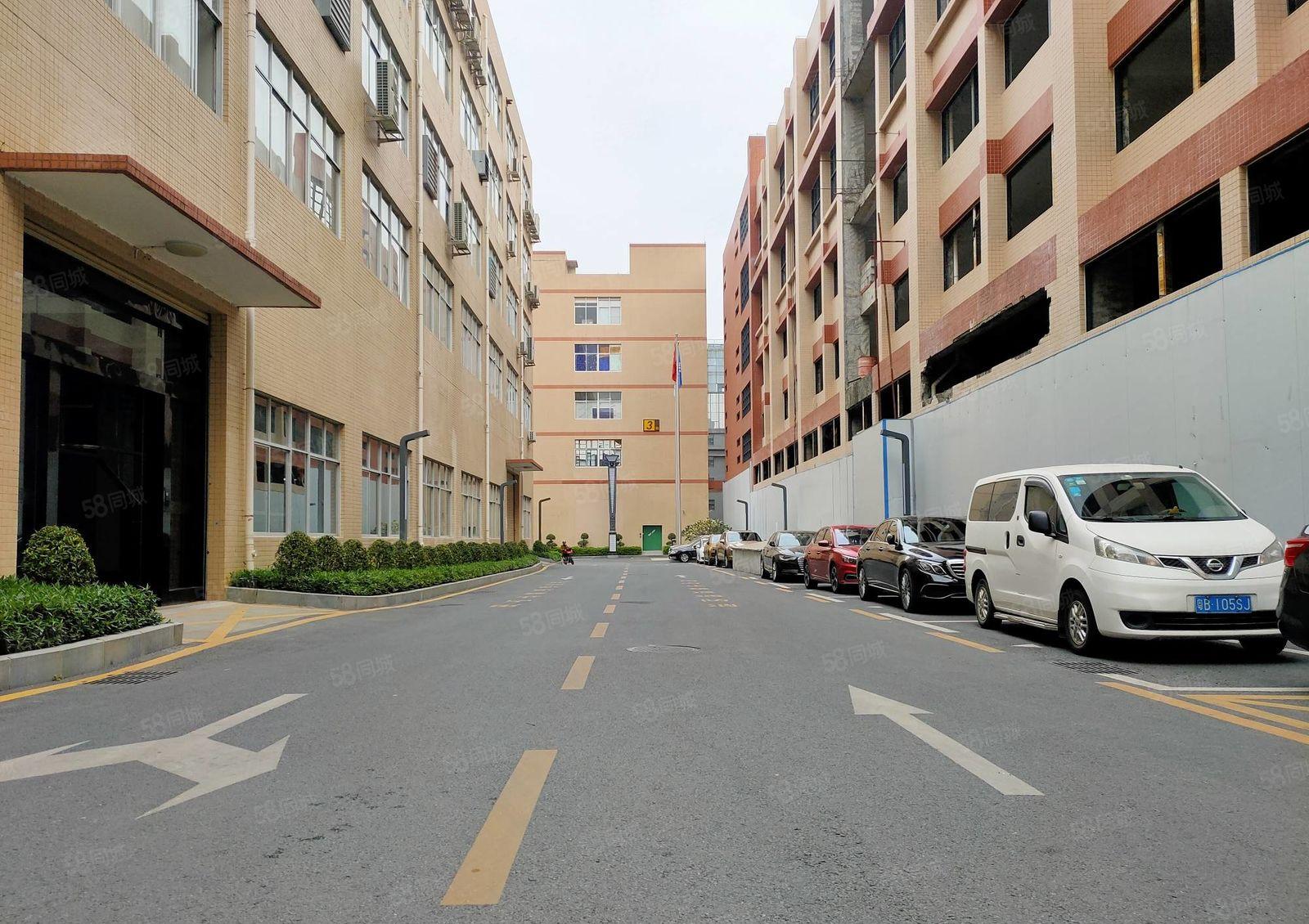 龙华大浪工业园整层2200平红本厂房出租可分租低价仓库出租