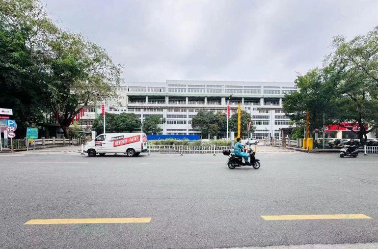 龙华元芬厂房出租1000平至3000平方一楼电商物流仓库分租