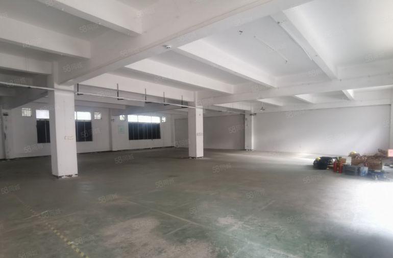 龙华清湖地铁站一楼750平厂房出租