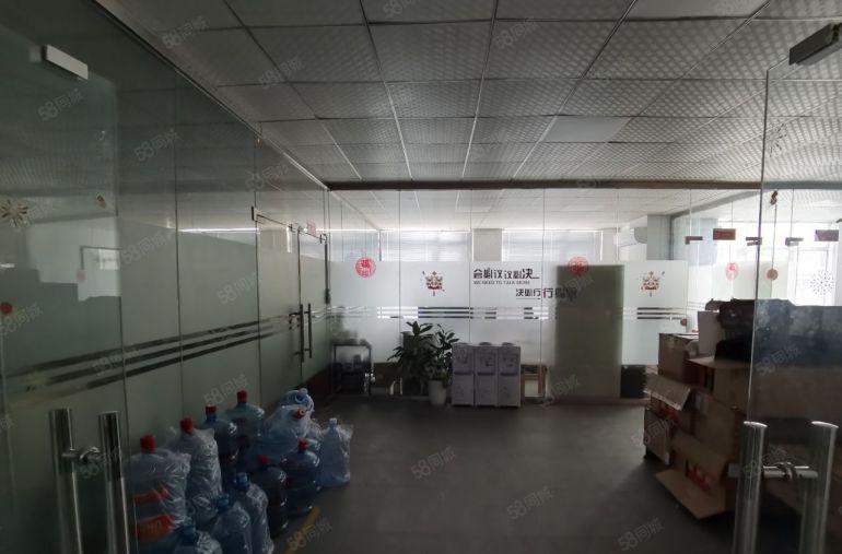 龙华大浪1800平精装修  原房东厂房出租