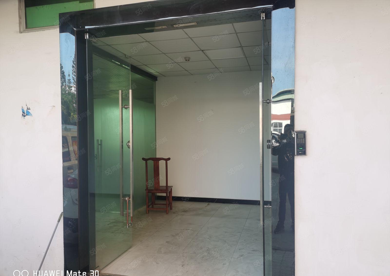 大浪一楼350平30元每平出租