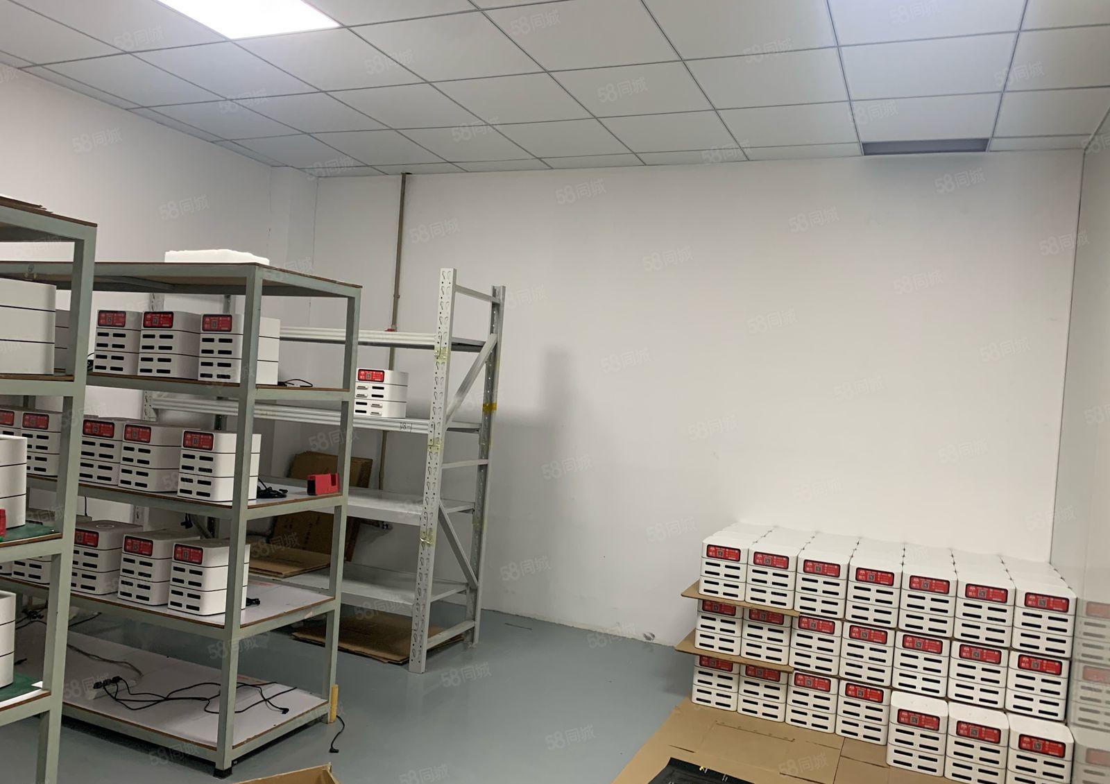 龙华观澜樟坑径大型园区原房东1340平带装修大平层厂房出租