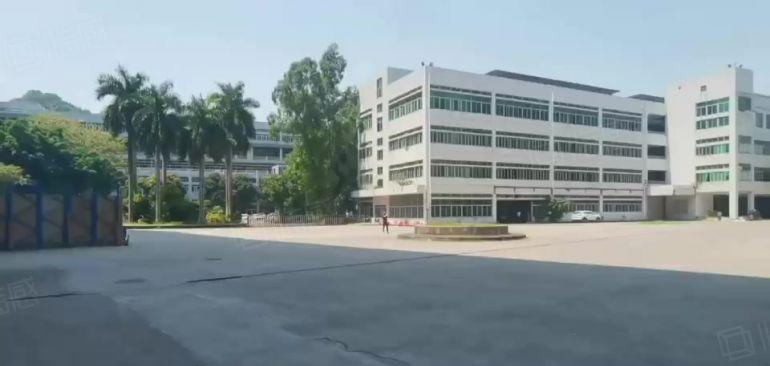 龙华大浪原房东带卸货平台10000平红本厂房出租 可分租