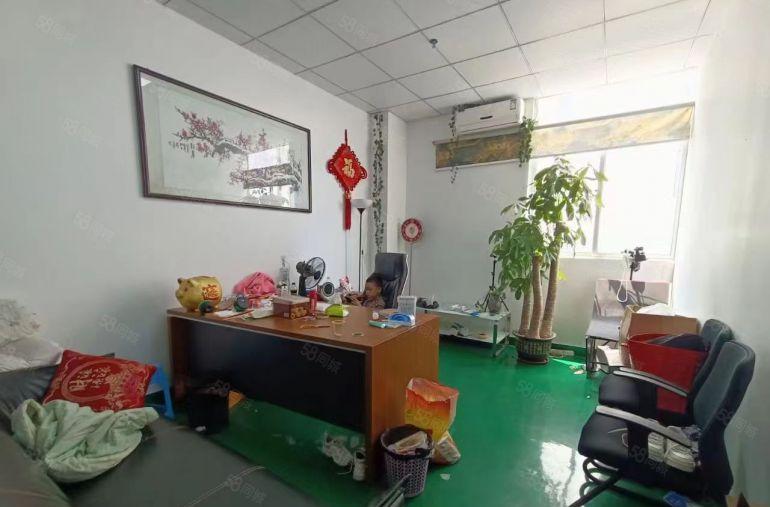 龙华大浪原房东500平方带精装修全新地坪漆红本厂房出租转租