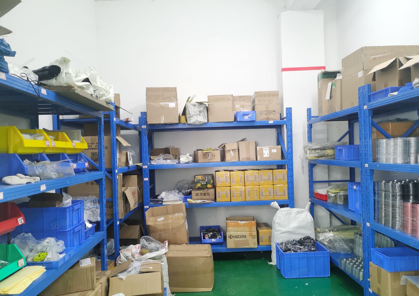 大浪商业中心附近新出450平原房东厂房精装修，形象好使用率高