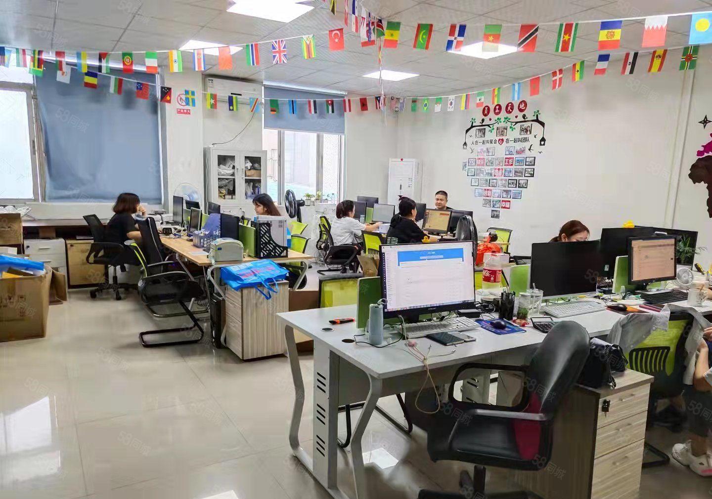 龙华上塘上芬地铁口楼上小面积236平办公厂房出租