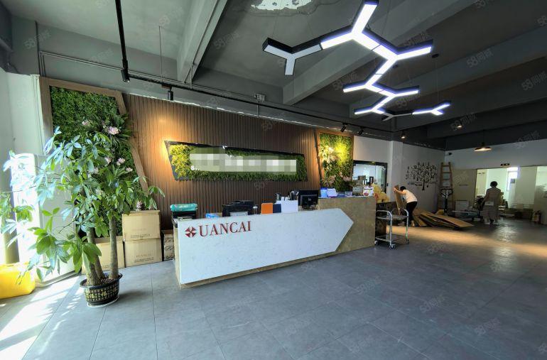 观澜樟坑径轻轨站1600平精装修无尘车间厂房仓库出租无转让费