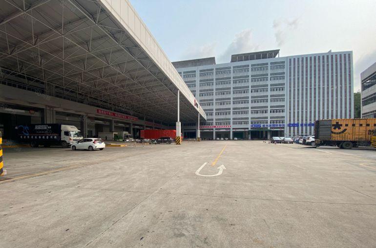 23元起600平到30000平起龙华大型物流仓库电商厂房出租