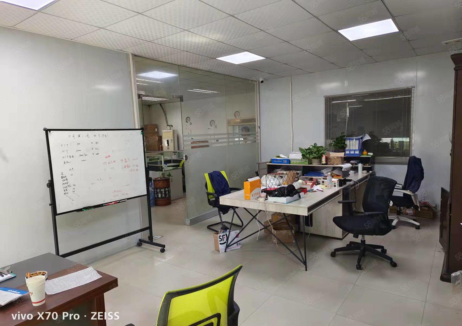 龙华大浪商业中心附近新出楼上1000标准厂房出租